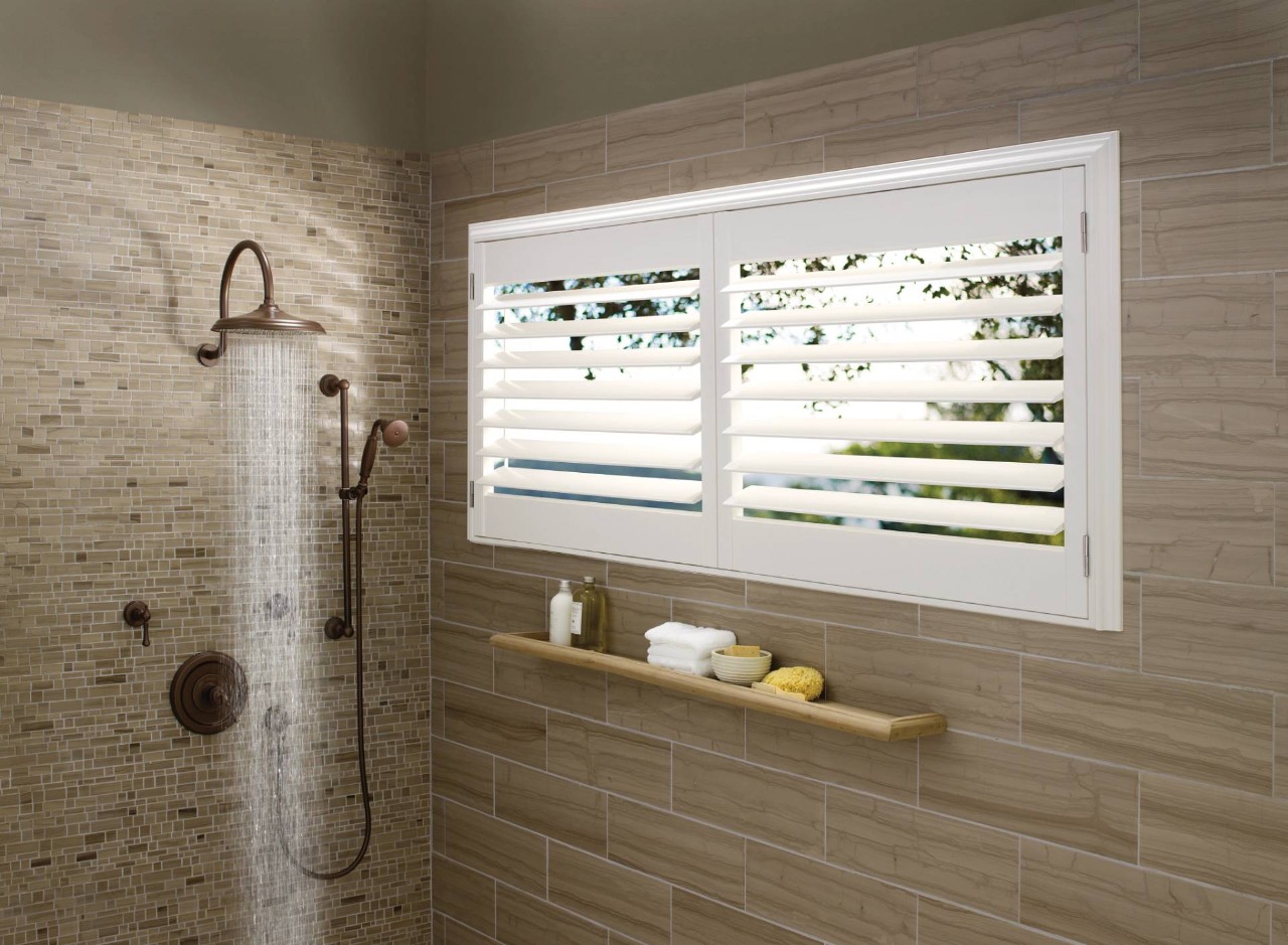 Hunter Douglas Palm Beach™ Polysatin™ Vinyl Shutters near Council Bluffs, Iowa (IA)